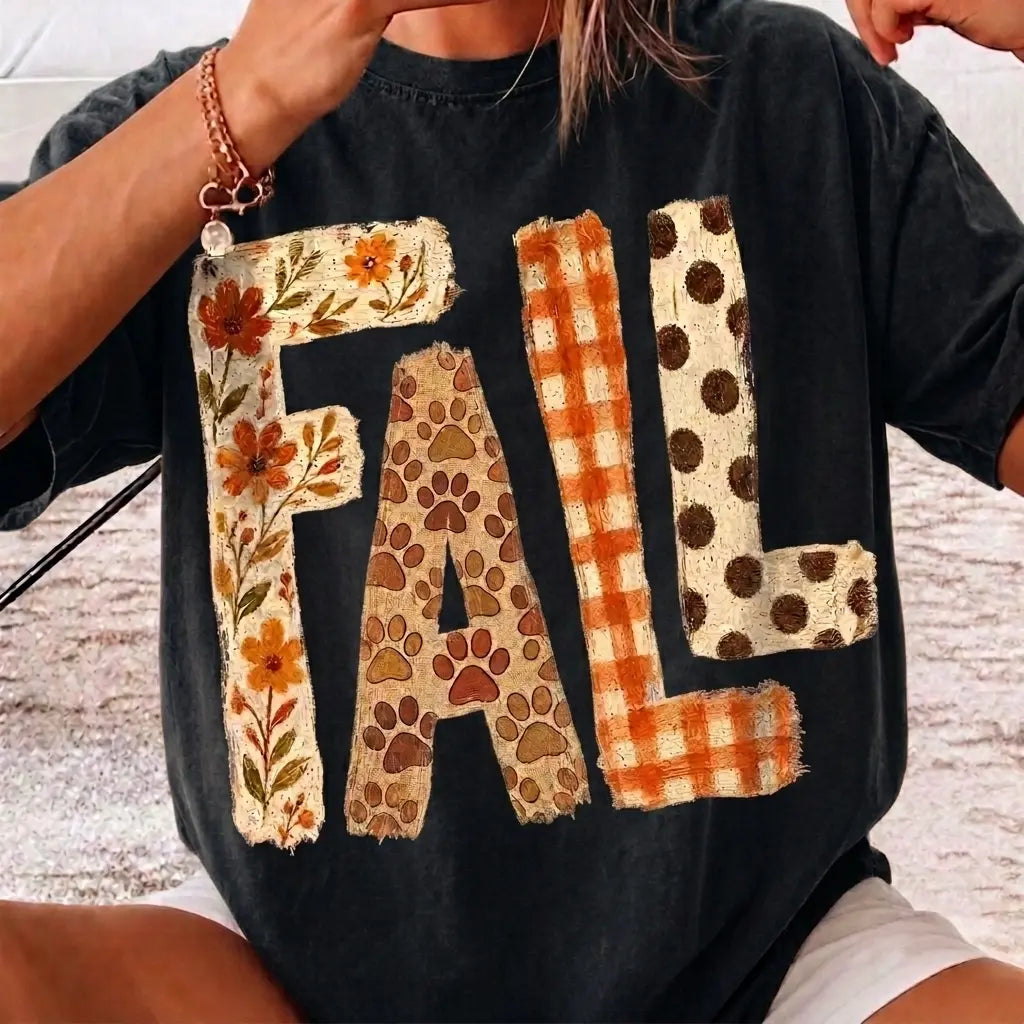 Cute Autumn Floral Paw Print Graphic Tee