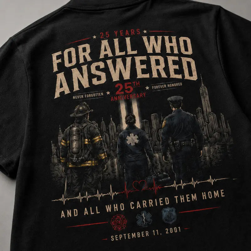 Retro City Hero Scene Print Men Tee