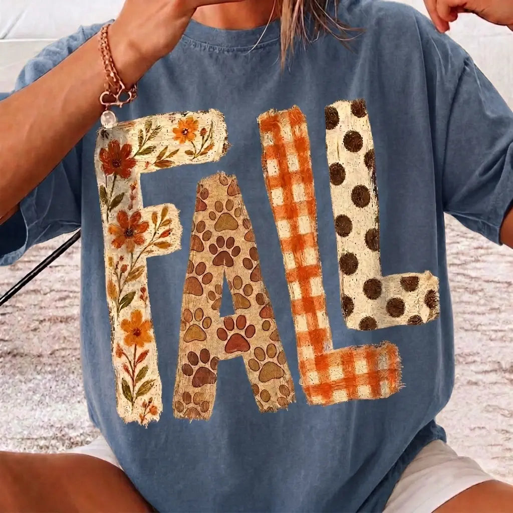 Cute Autumn Floral Paw Print Graphic Tee