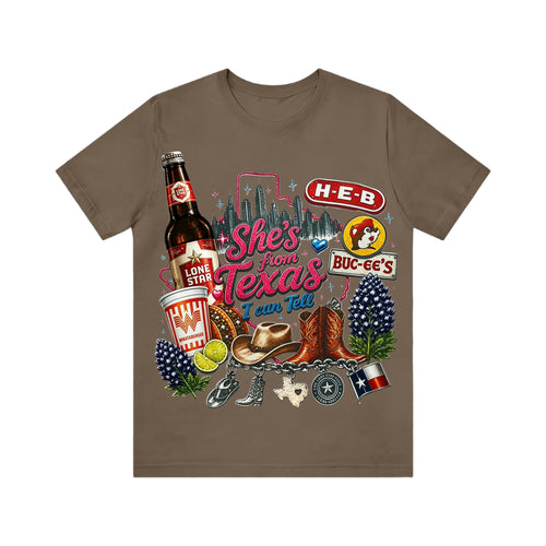 "She's From Texas I Can Tell" Cuffed-sleeve Texas Residents T-shirt