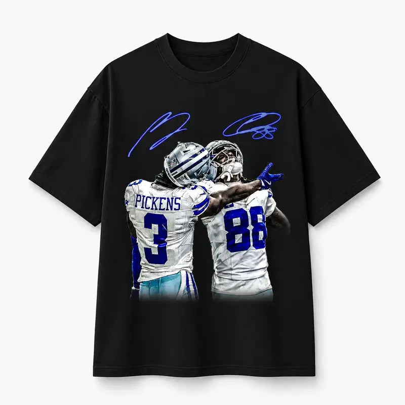Vintage Close-Up Football Athlete Signature Graphic Unisex T-Shirt