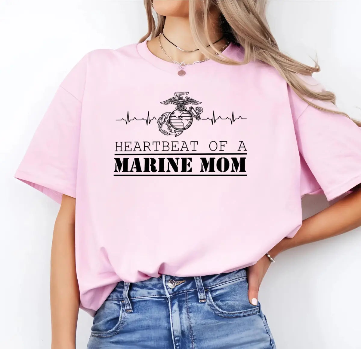 US Marine Mom Heartbeat T-Shirt – Proud USMC Mama Military Family Graphic Tee